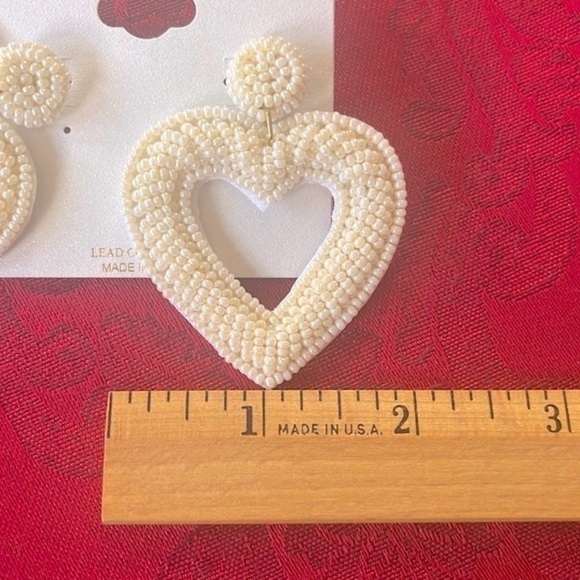 Brand New Natasha Beaded Pearl Cream Heart Drop Earrings Valentine’s Day - Picture 8 of 13